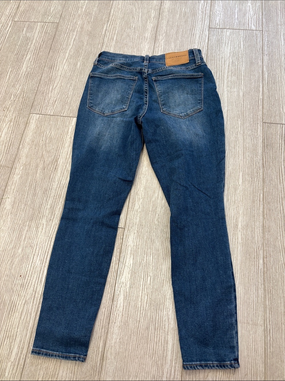 Lucky brand high rise skinny bridgette jeans sz 4 / 27 A - Picture 2 of 10
